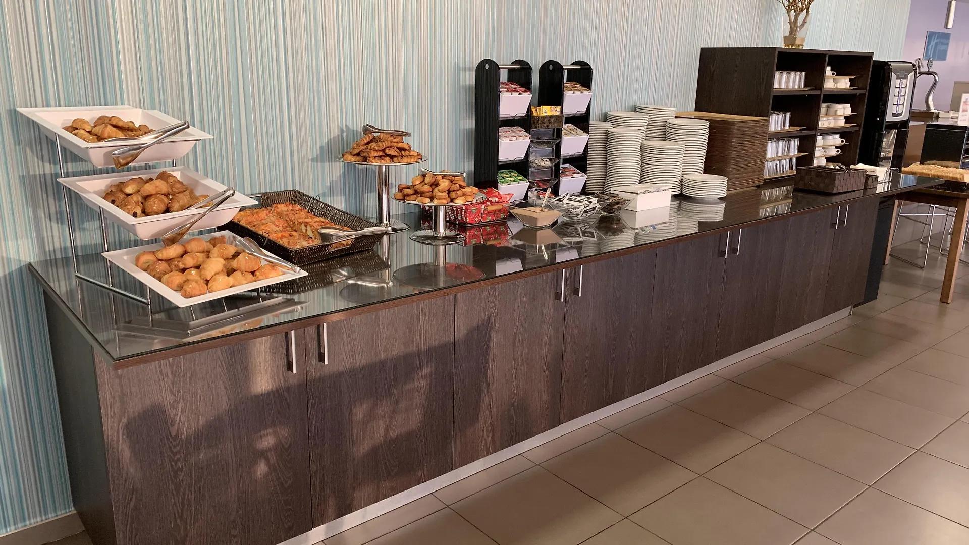 *** Hotell Holiday Inn Express Vitoria By Ihg Spanien
