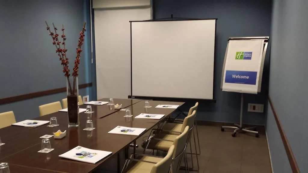 Holiday Inn Express Vitoria By Ihg 3*, Vitoria-Gasteiz Spain