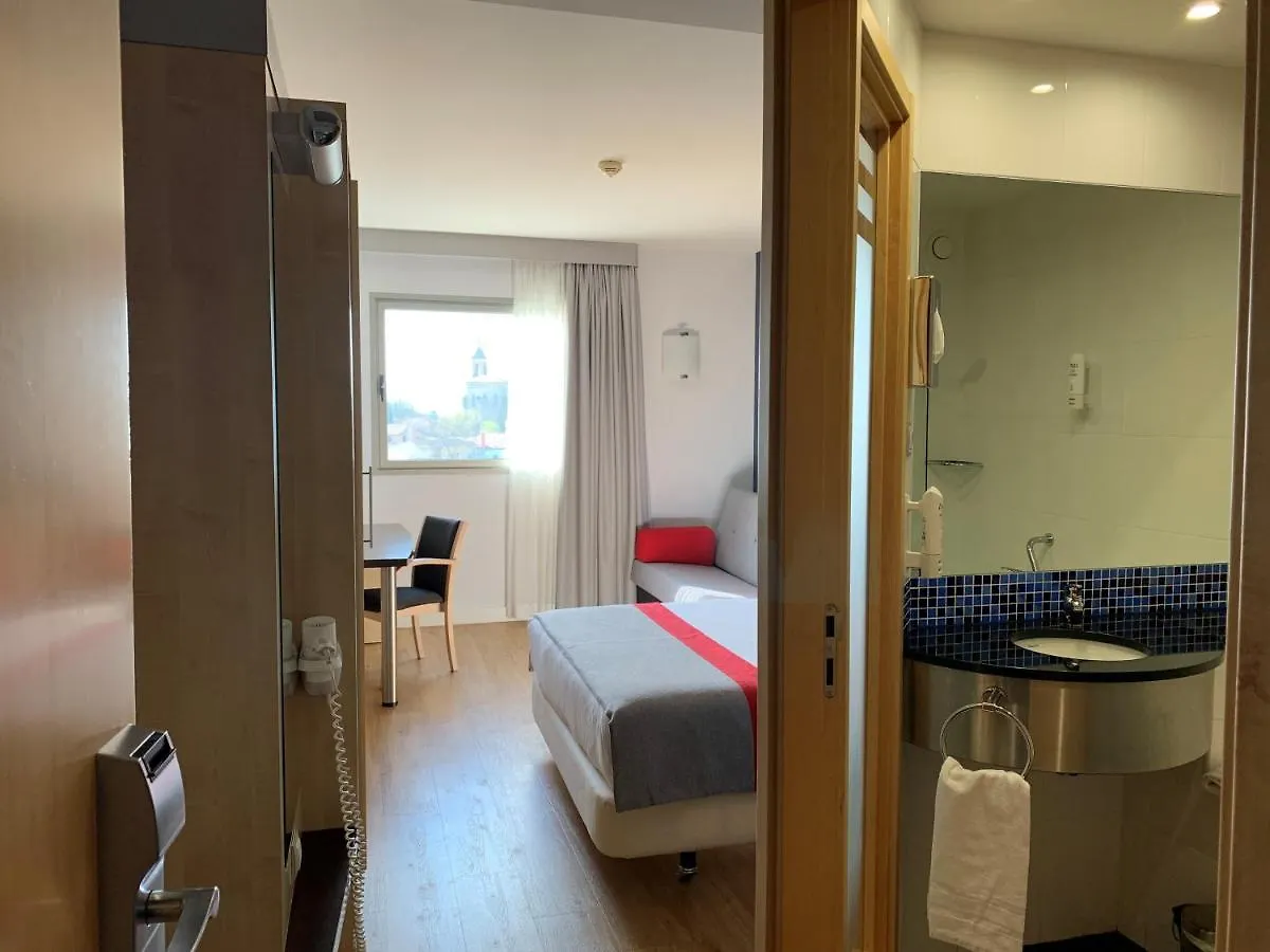 Holiday Inn Express Vitoria By Ihg 3*, Vitoria-Gasteiz