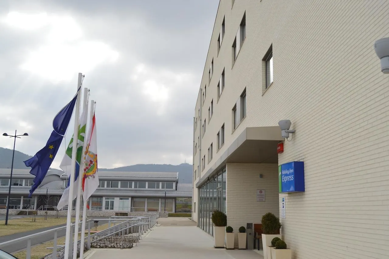 Holiday Inn Express Vitoria By Ihg 3*, Vitoria-Gasteiz