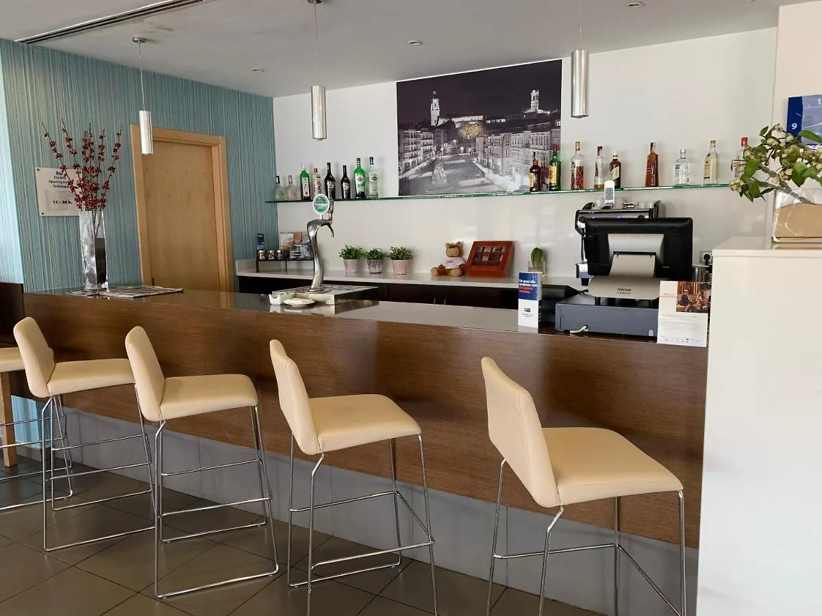 Hotell Holiday Inn Express Vitoria By Ihg